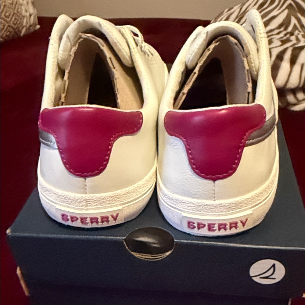 Sperry Sandy LTT Leather whit/metallic Women's White and Pink Sneakers NIB - Picture 7 of 7